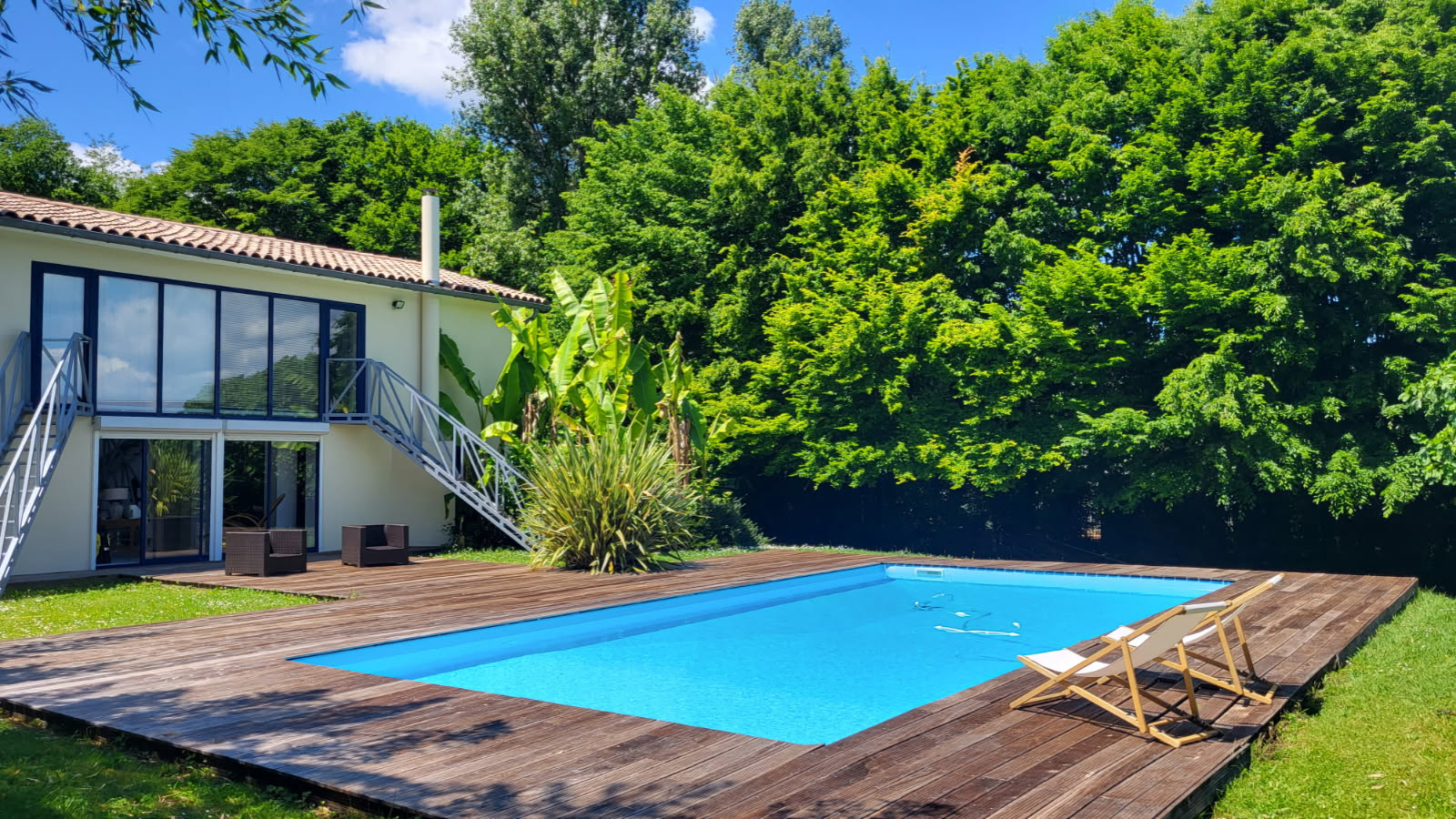 Maison 14 pièces 420 m² · à Latresne · 420 m² · 1 560 000 €